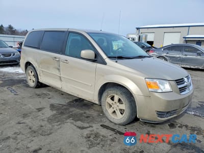 Czwarte zdjęcie samochodu z boku: 2008 DODGE GRAND CARAVAN SXT VIN:2D8HN54P08R147091 - miniatura