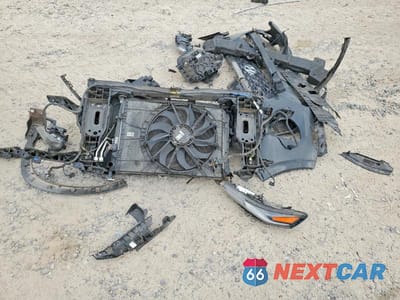 Zdjęcie 12 z 12 samochodu: 2019 HYUNDAI SANTA FE VIN:5NMS33AD7KH074750 - miniatura