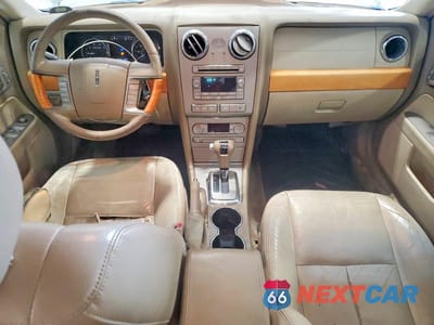 Zdjęcie 8 z 12 samochodu: 2007 LINCOLN MKZ VIN:3LNHM26T47R625544 - miniatura