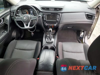 Zdjęcie 8 z 13 samochodu: 2020 NISSAN ROGUE S VIN:JN8AT2MT8LW014889 - miniatura