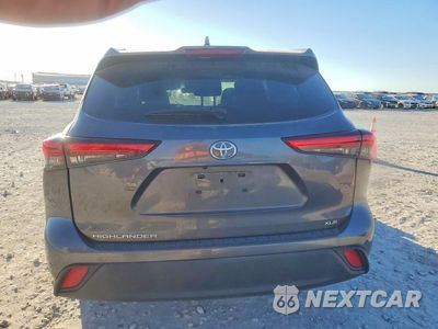 Zdjęcie 6 z 12 samochodu: 2022 TOYOTA HIGHLANDER XLE VIN:5TDGZRAH8NS558597 - miniatura