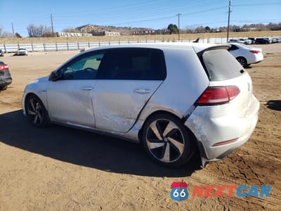 Drugie zdjęcie samochodu z przodu: 2018 VOLKSWAGEN GTI S/SE VIN:3VW447AU6JM289008 - miniatura