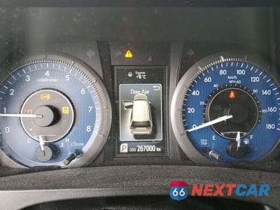 Zdjęcie 9 z 13 samochodu: 2017 TOYOTA SIENNA XLE VIN:5TDDZ3DC3HS176532 - miniatura