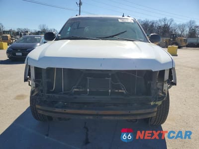 Piąte zdjęcie samochodu w środku: 2010 CHEVROLET AVALANCHE LTZ VIN:3GNVKGE04AG188205 - miniatura