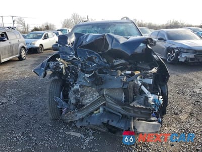 Piąte zdjęcie samochodu w środku: 2023 SUBARU FORESTER PREMIUM VIN:JF2SKAEC3PH401096 - miniatura