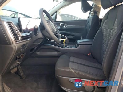 Zdjęcie 7 z 13 samochodu: 2025 KIA SORENTO LX VIN:5XYRG4JCXSG389682 - miniatura