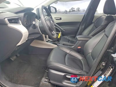 Zdjęcie 7 z 13 samochodu: 2023 TOYOTA COROLLA CROSS LE VIN:7MUCAAAG3PV040971 - miniatura