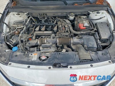 Zdjęcie 11 z 12 samochodu: 2018 HONDA ACCORD LX VIN:1HGCV1F18JA246425 - miniatura