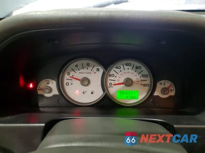 Zdjęcie 9 z 13 samochodu: 2005 FORD ESCAPE XLT VIN:1FMYU931X5KB76710 - miniatura