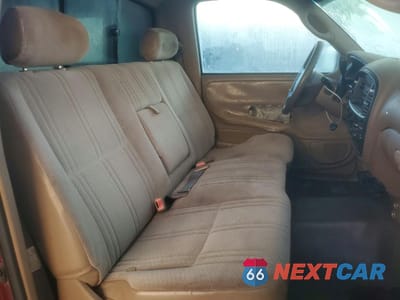 Zdjęcie 10 z 12 samochodu: 2003 TOYOTA TUNDRA BASE VIN:5TBJN32163S403598 - miniatura