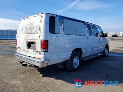 Trzecie zdjęcie samochodu z tyłu: 2014 FORD ECONOLINE E350 SUPER DUTY WAGON VIN:1FBSS3BL1EDA97368 - miniatura