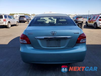 Zdjęcie 6 z 12 samochodu: 2010 TOYOTA YARIS VIN:JTDBT4K32A1369274 - miniatura