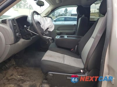 Zdjęcie 7 z 12 samochodu: 2008 CHEVROLET SILVERADO C1500 VIN:1GCEC14X98Z317812 - miniatura