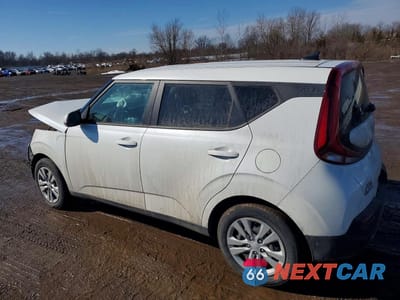 Drugie zdjęcie samochodu z przodu: 2022 KIA SOUL LX VIN:KNDJ23AU1N7167628 - miniatura