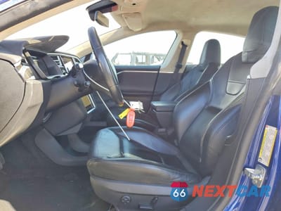 Zdjęcie 7 z 12 samochodu: 2016 TESLA MODEL S VIN:5YJSA1E17GF131726 - miniatura