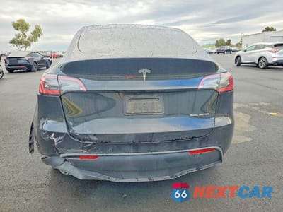 Zdjęcie 6 z 12 samochodu: 2022 TESLA MODEL Y VIN:7SAYGDEE5NF506414 - miniatura