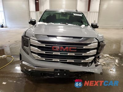 Piąte zdjęcie samochodu w środku: 2024 GMC SIERRA K1500 SLE VIN:1GTPUBEK4RZ297579 - miniatura