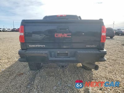 Zdjęcie 6 z 11 samochodu: 2017 GMC SIERRA K2500 DENALI VIN:1GT12UEY0HF190492 - miniatura