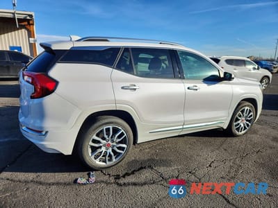 Trzecie zdjęcie samochodu z tyłu: 2023 GMC TERRAIN DENALI VIN:3GKALXEG3PL171403 - miniatura