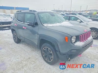 Czwarte zdjęcie samochodu z boku: 2016 JEEP RENEGADE TRAILHAWK VIN:ZACCJBCT3GPD19716 - miniatura