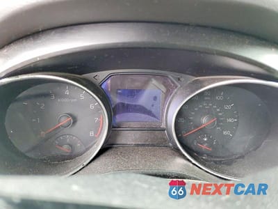 Zdjęcie 9 z 12 samochodu: 2017 KIA SEDONA LX VIN:KNDMB5C1XH6280418 - miniatura