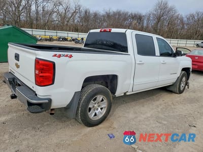 Trzecie zdjęcie samochodu z tyłu: 2018 CHEVROLET SILVERADO K1500 LT VIN:3GCUKREC2JG240554 - miniatura
