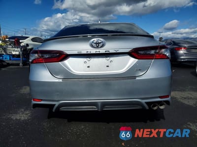 Zdjęcie 6 z 13 samochodu: 2021 TOYOTA CAMRY SE VIN:4T1G11AK4MU544304 - miniatura
