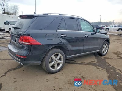 Trzecie zdjęcie samochodu z tyłu: 2018 MERCEDES-BENZ GLE 350 4MATIC VIN:4JGDA5HB7JB175610 - miniatura
