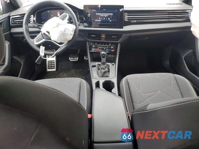 Zdjęcie 8 z 11 samochodu: 2025 VOLKSWAGEN JETTA SPORT VIN:3VWBX7BU3SM076029 - miniatura