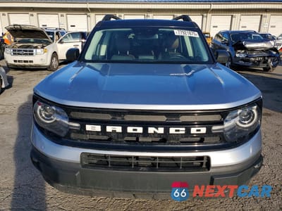 Piąte zdjęcie samochodu w środku: 2022 FORD BRONCO SPORT OUTER BANKS VIN:3FMCR9C62NRE26444 - miniatura