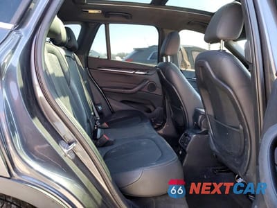 Zdjęcie 11 z 12 samochodu: 2016 BMW X1 XDRIVE28I VIN:WBXHT3Z3XG4A47800 - miniatura