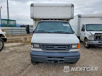 Piąte zdjęcie samochodu w środku: 2006 FORD ECONOLINE E450 SUPER DUTY CUTAWAY VAN VIN:1FDXE45S86HA86746 - miniatura