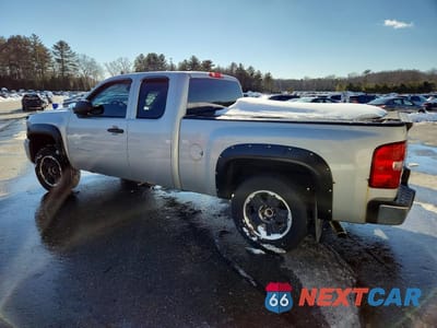 Drugie zdjęcie samochodu z przodu: 2011 CHEVROLET SILVERADO K1500 LT VIN:1GCRKSE37BZ192628 - miniatura