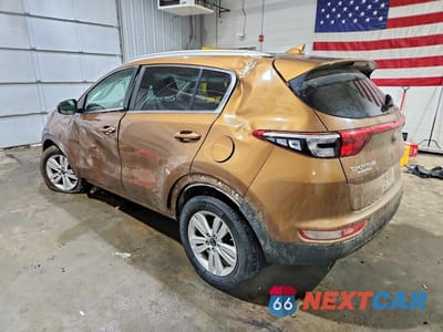 Drugie zdjęcie samochodu z przodu: 2019 KIA SPORTAGE LX VIN:KNDPMCAC2K7581041 - miniatura