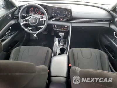 Zdjęcie 8 z 11 samochodu: 2021 HYUNDAI ELANTRA SEL VIN:5NPLM4AG3MH018263 - miniatura