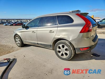 Drugie zdjęcie samochodu z przodu: 2011 VOLVO XC60 3.2 VIN:YV4952DZXB2210123 - miniatura