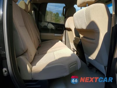 Zdjęcie 10 z 12 samochodu: 2010 TOYOTA TUNDRA GRADE VIN:5TFUM5F18AX007905 - miniatura