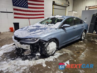 2015 CHRYSLER 200 LIMITED 1C3CCCAB4FN705308 - główne zdjęcie licytacji z USA - miniatura
