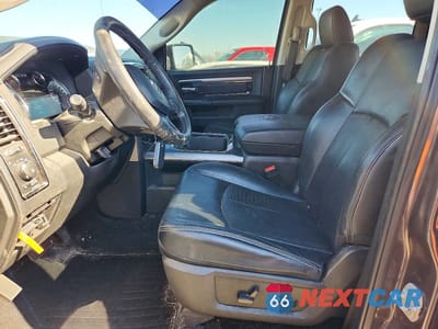 Zdjęcie 7 z 12 samochodu: 2018 RAM 1500 SPORT VIN:1C6RR7MT5JS322852 - miniatura