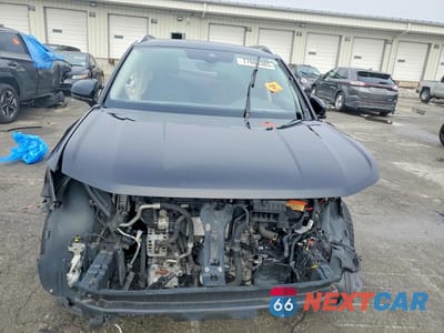Piąte zdjęcie samochodu w środku: 2023 VOLKSWAGEN TAOS SE VIN:3VVEX7B21PM323152 - miniatura