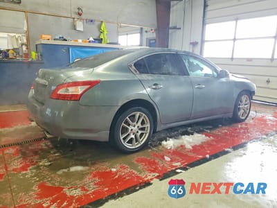 Trzecie zdjęcie samochodu z tyłu: 2010 NISS MAXIMA 3.5 S VIN:1N4AA5AP9AC842867 - miniatura