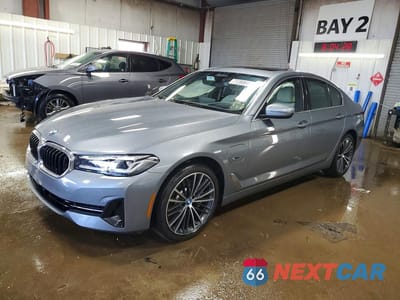 2023 BMW 530XE WBA33AG05PCM19967 - główne zdjęcie licytacji z USA - miniatura