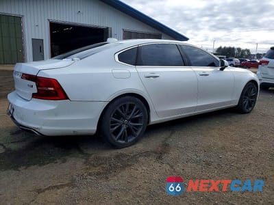 Trzecie zdjęcie samochodu z tyłu: 2018 VOLVO S90 T6 MOMENTUM VIN:LVY992MK6JP033669 - miniatura