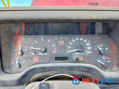 Zdjęcie 9 z 12 samochodu: 1999 JEEP WRANGLER / TJ SPORT VIN:1J4FY19S5XP437839 - miniatura