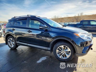 Czwarte zdjęcie samochodu z boku: 2018 TOYOTA RAV4 HV LE VIN:JTMRJREV3JD165807 - miniatura
