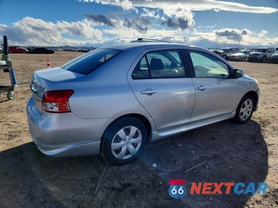 Trzecie zdjęcie samochodu z tyłu: 2008 TOYOTA YARIS VIN:JTDBT923981218245 - miniatura