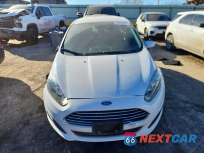 Piąte zdjęcie samochodu w środku: 2019 FORD FIESTA SE VIN:3FADP4BJ4KM151701 - miniatura