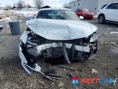 Piąte zdjęcie samochodu w środku: 2022 AUDI TTS VIN:TRUA1AFVXN1002338 - miniatura