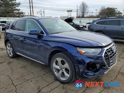 Czwarte zdjęcie samochodu z boku: 2021 AUDI Q5 PREMIUM PLUS VIN:WA1BAAFY5M2068792 - miniatura