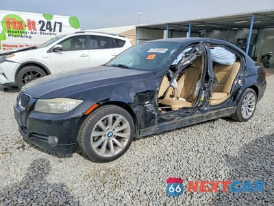 2011 BMW 328 XI WBAPK7G58BNN86890 - główne zdjęcie licytacji z USA - miniatura